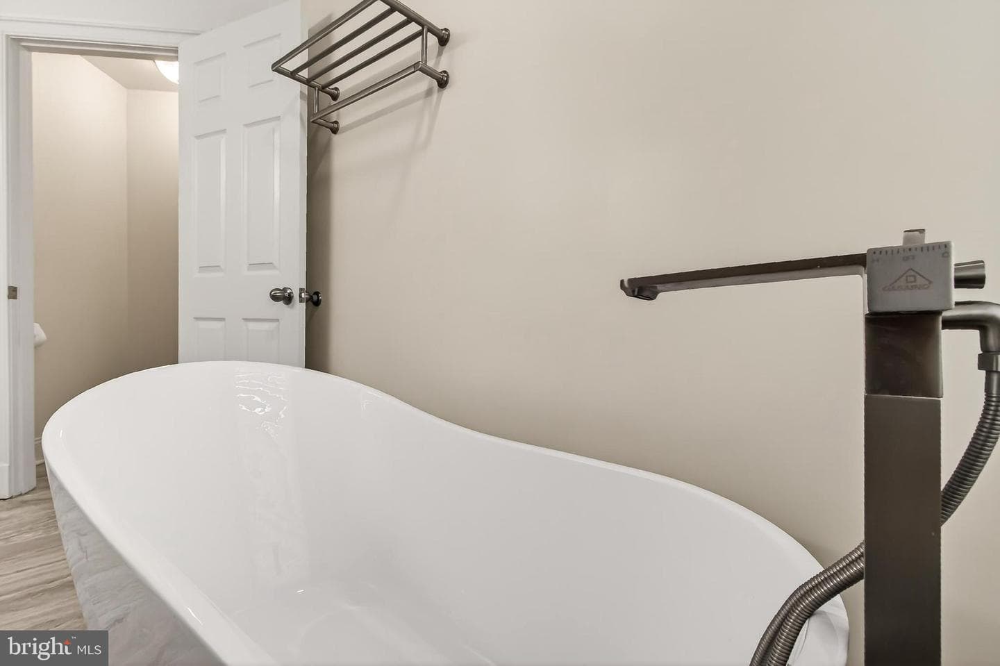 7705 Magarity Road photo 31