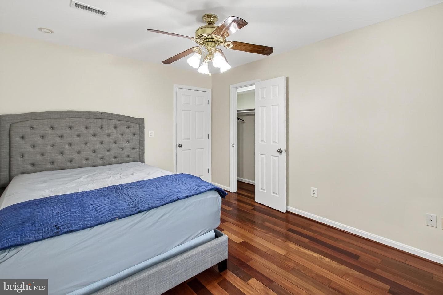 7705 Magarity Road photo 40