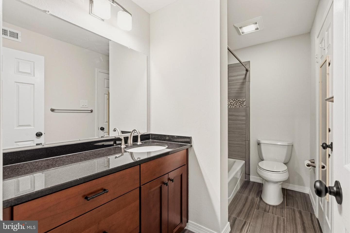 1521 Lincoln Way #104a photo 13