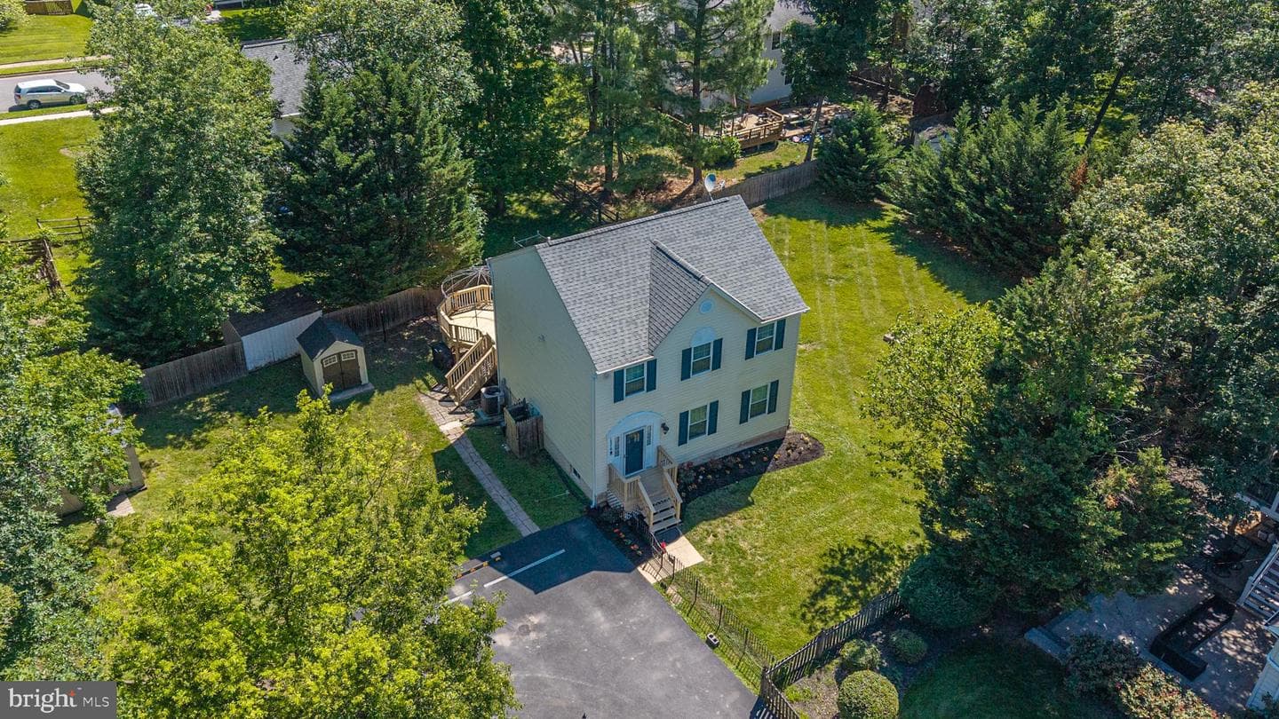 15218 Sovereign Place photo 9
