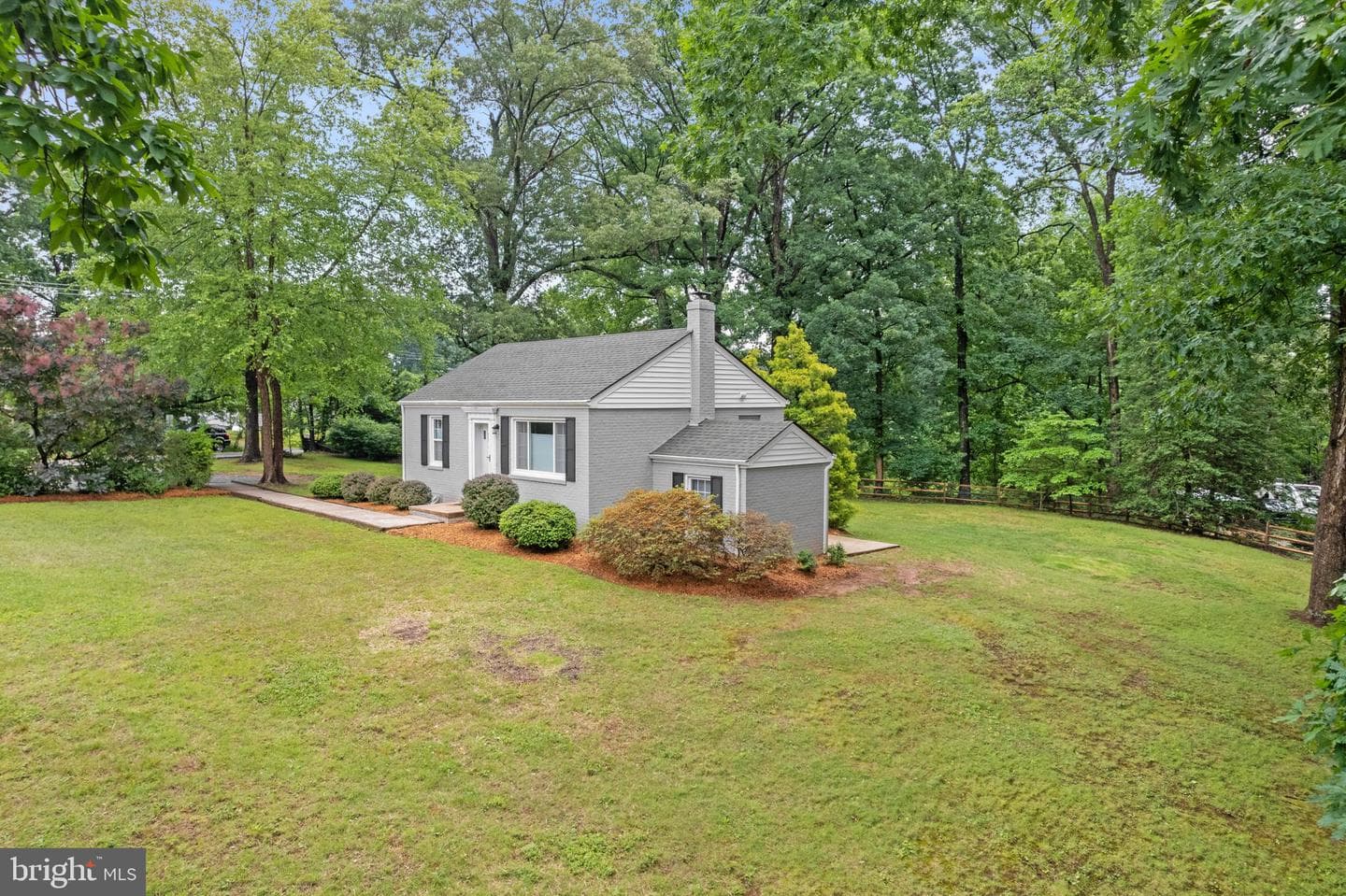 12131 Waples Mill Road photo 27