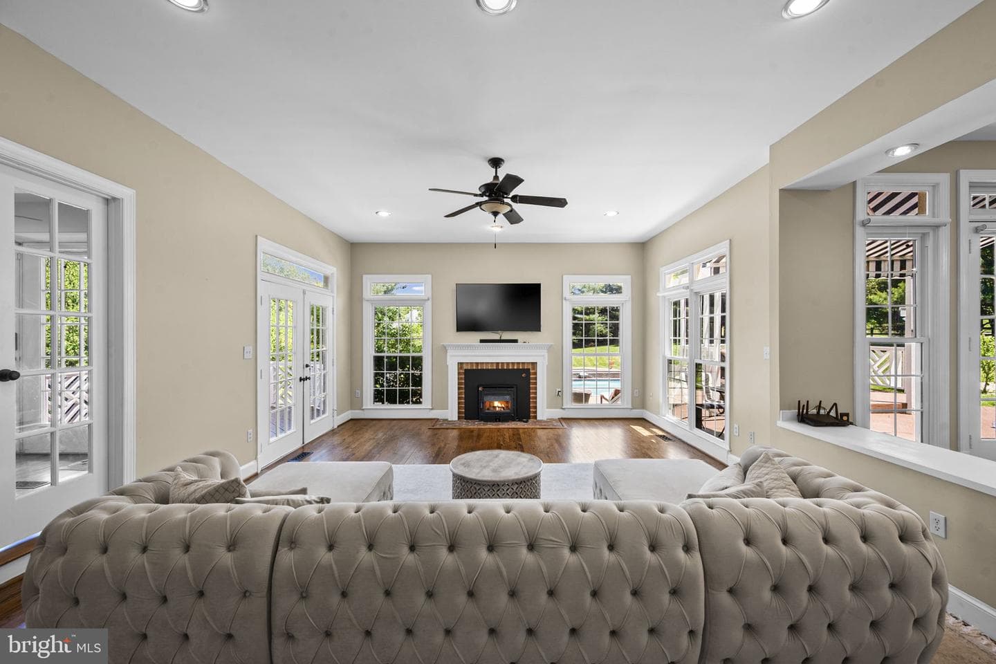 615 Nalls Farm Way photo 9