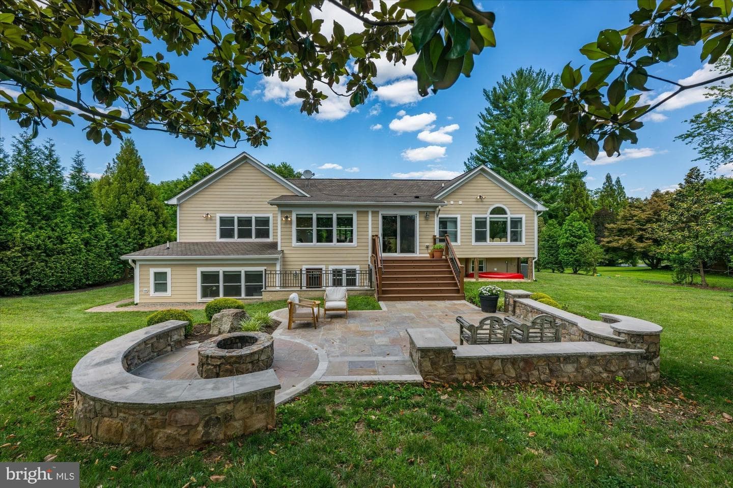 816 Constellation Drive photo 35