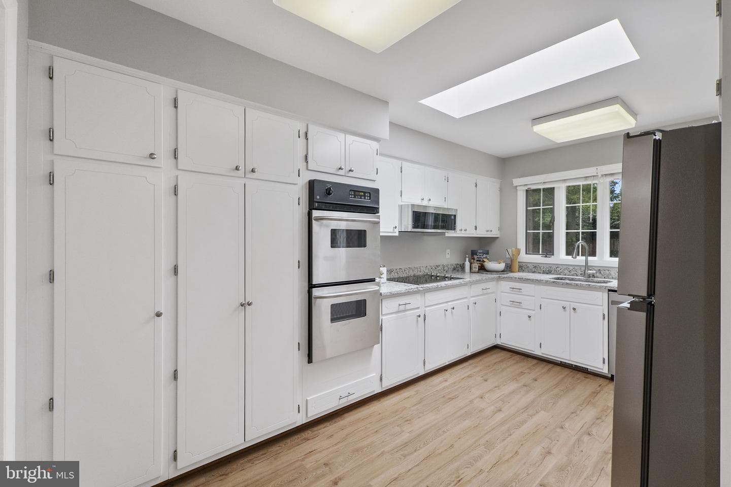 8319 W Boulevard Drive photo 25