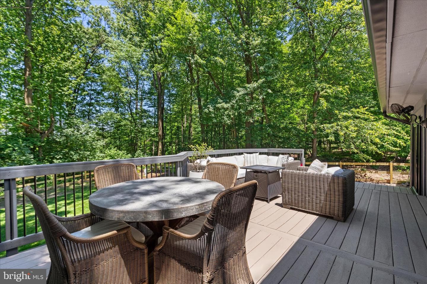 2412 Andorra Place photo 35