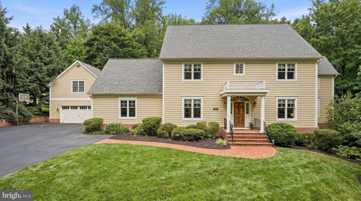 2608 Hunter Mill Road, Oakton