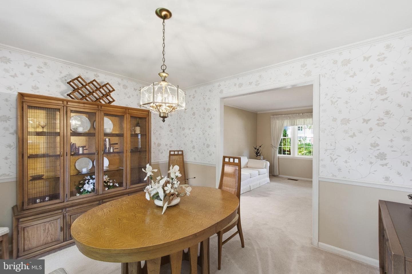 9385 Saddlemount Court photo 13