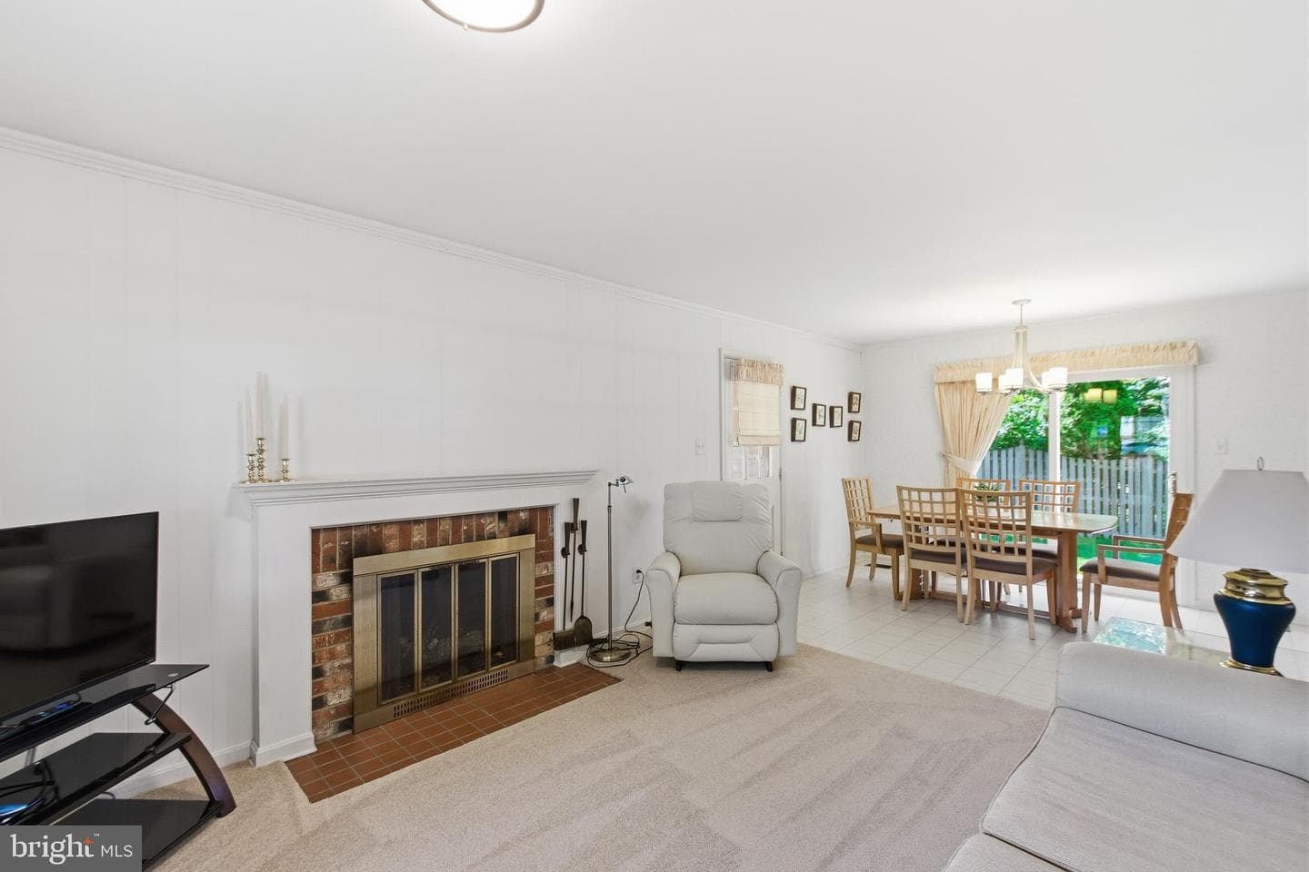 9385 Saddlemount Court photo 23