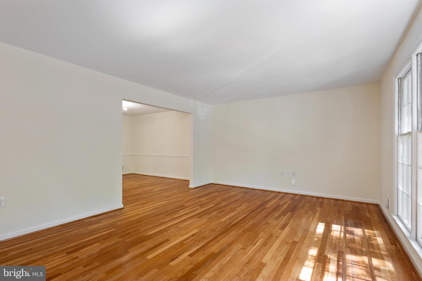 4300 Roberts Avenue photo 15