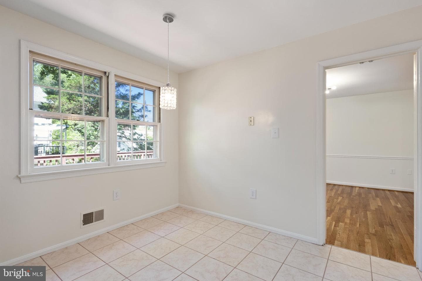 4300 Roberts Avenue photo 20
