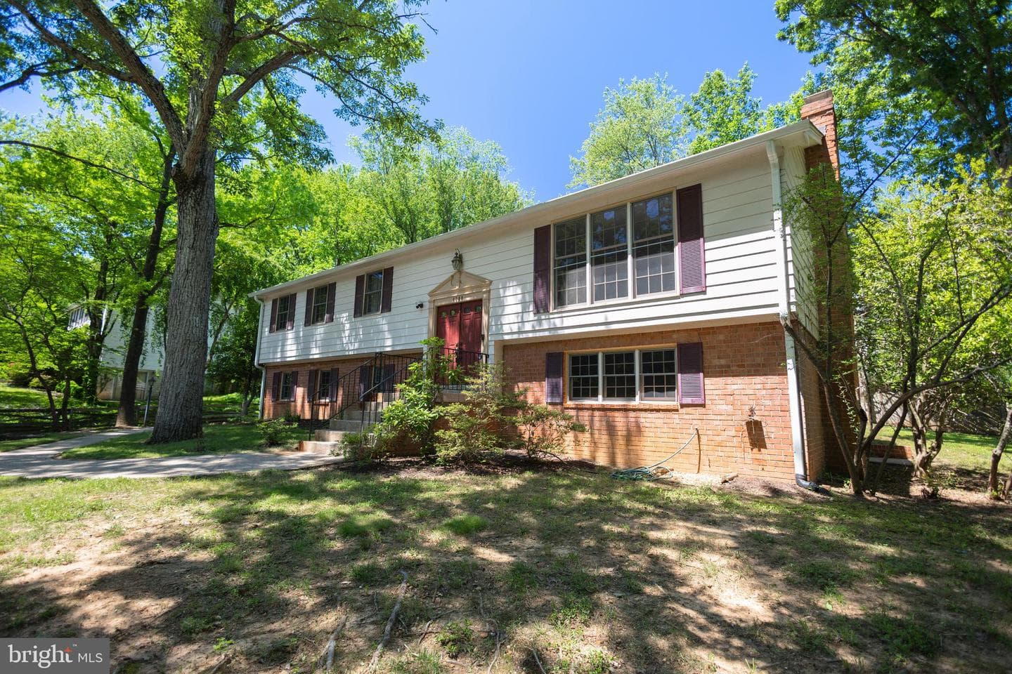 4300 Roberts Avenue photo 3