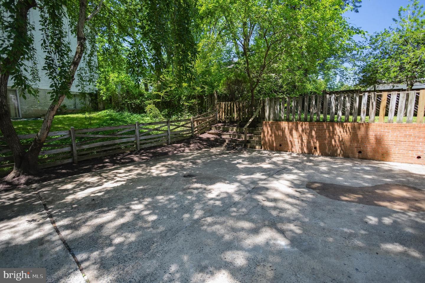 4300 Roberts Avenue photo 9