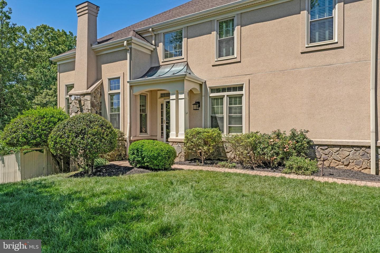 10003 Donal Lane photo 4