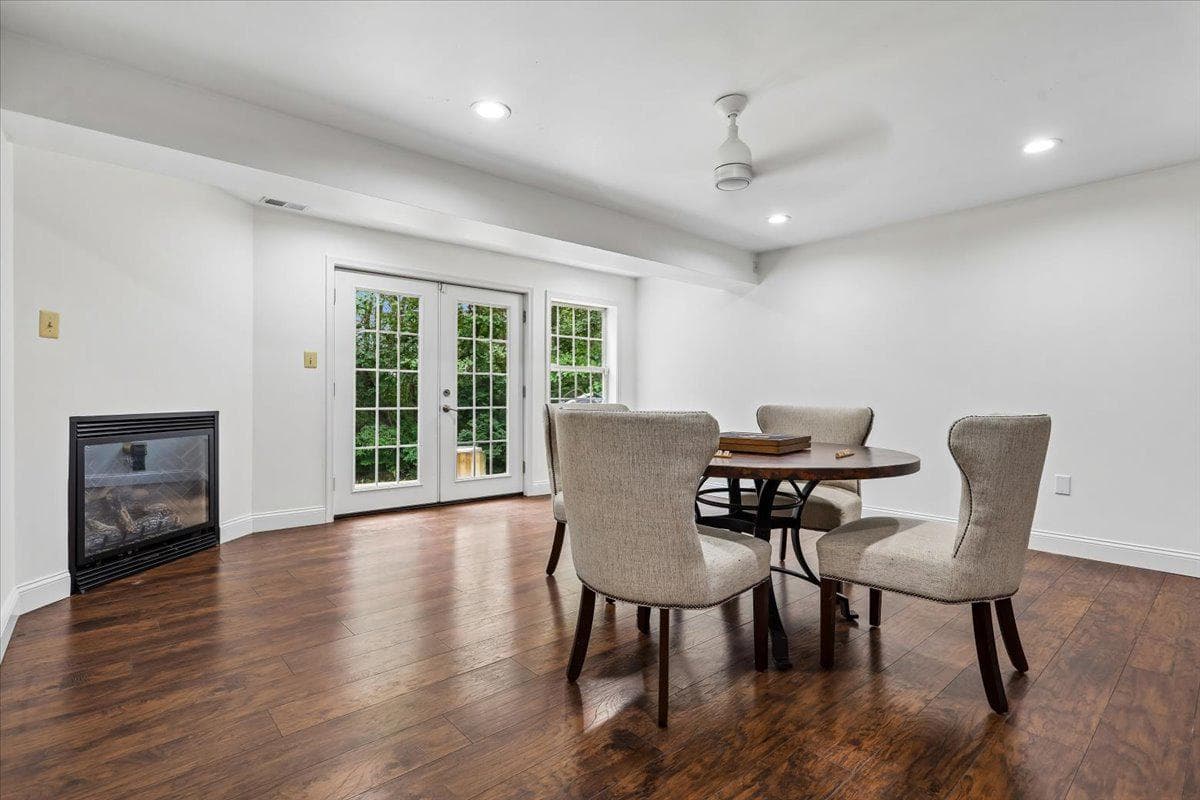 6859 Colonel Taylor Lane photo 27