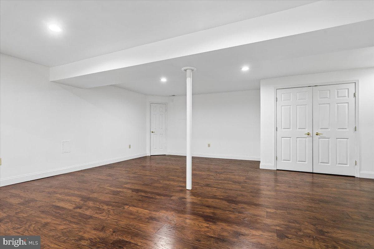 6859 Colonel Taylor Lane photo 29