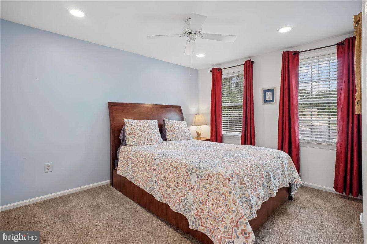 9739 Ironmaster Drive photo 30