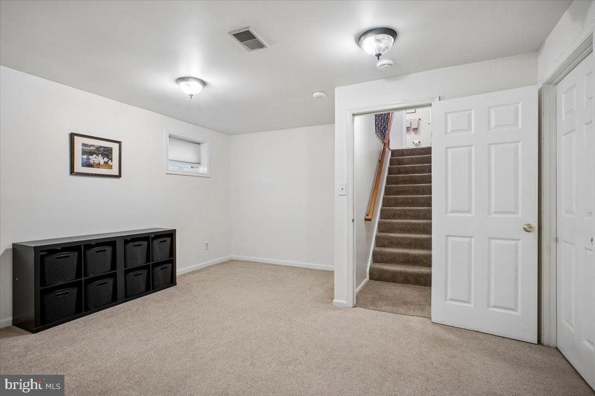 9739 Ironmaster Drive photo 37