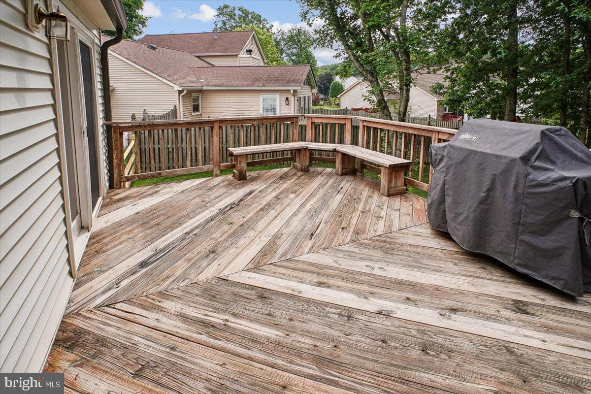 9739 Ironmaster Drive photo 47