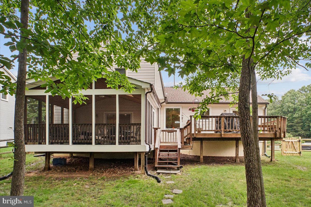 9739 Ironmaster Drive photo 53