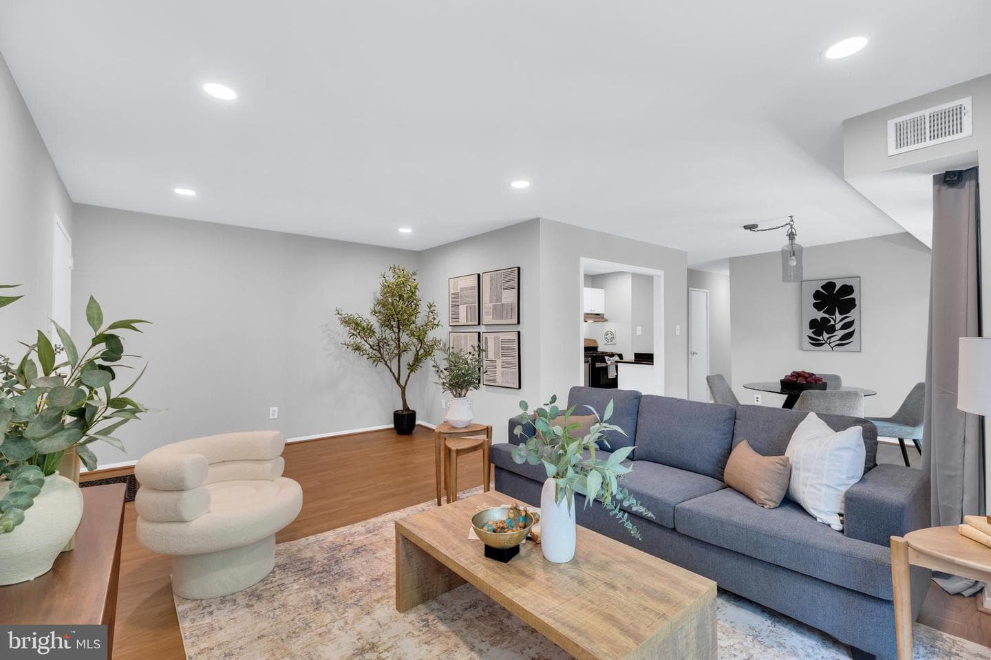2908 Kings Chapel Road #03/10 photo 4