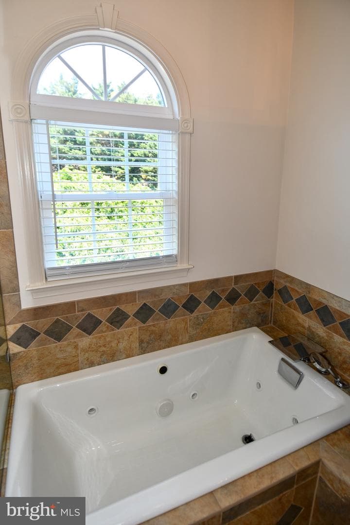 11061 Tottenham Lane photo 47