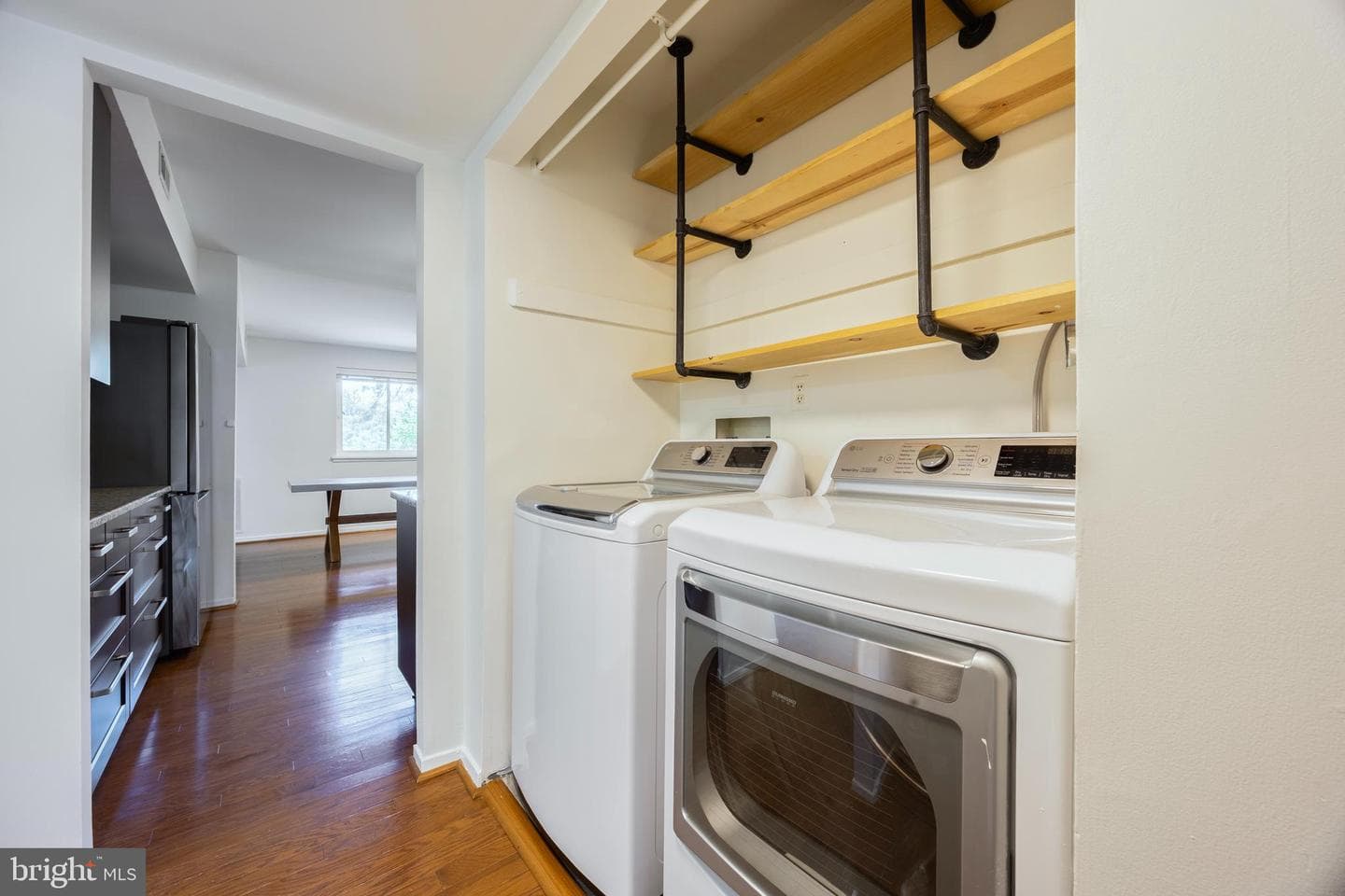 1643 Parkcrest Circle #7c/201 photo 18