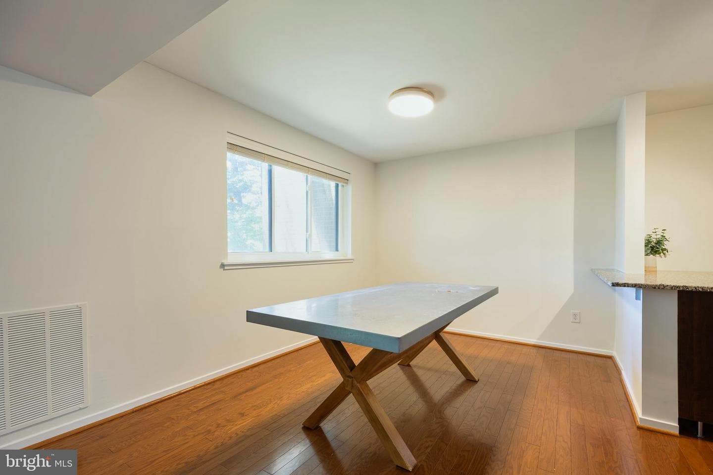1643 Parkcrest Circle #7c/201 photo 22