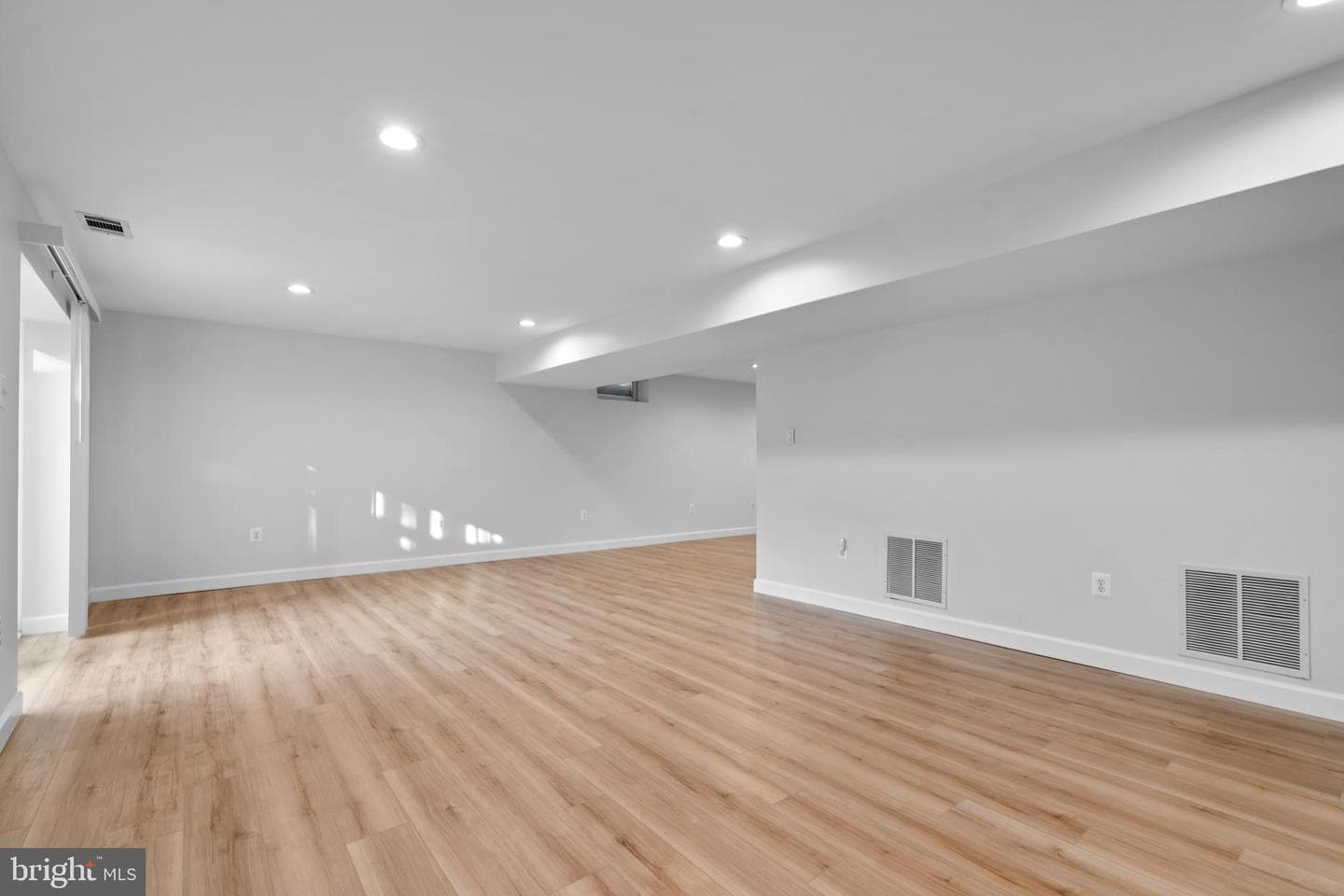4689 Brentwall Court photo 29