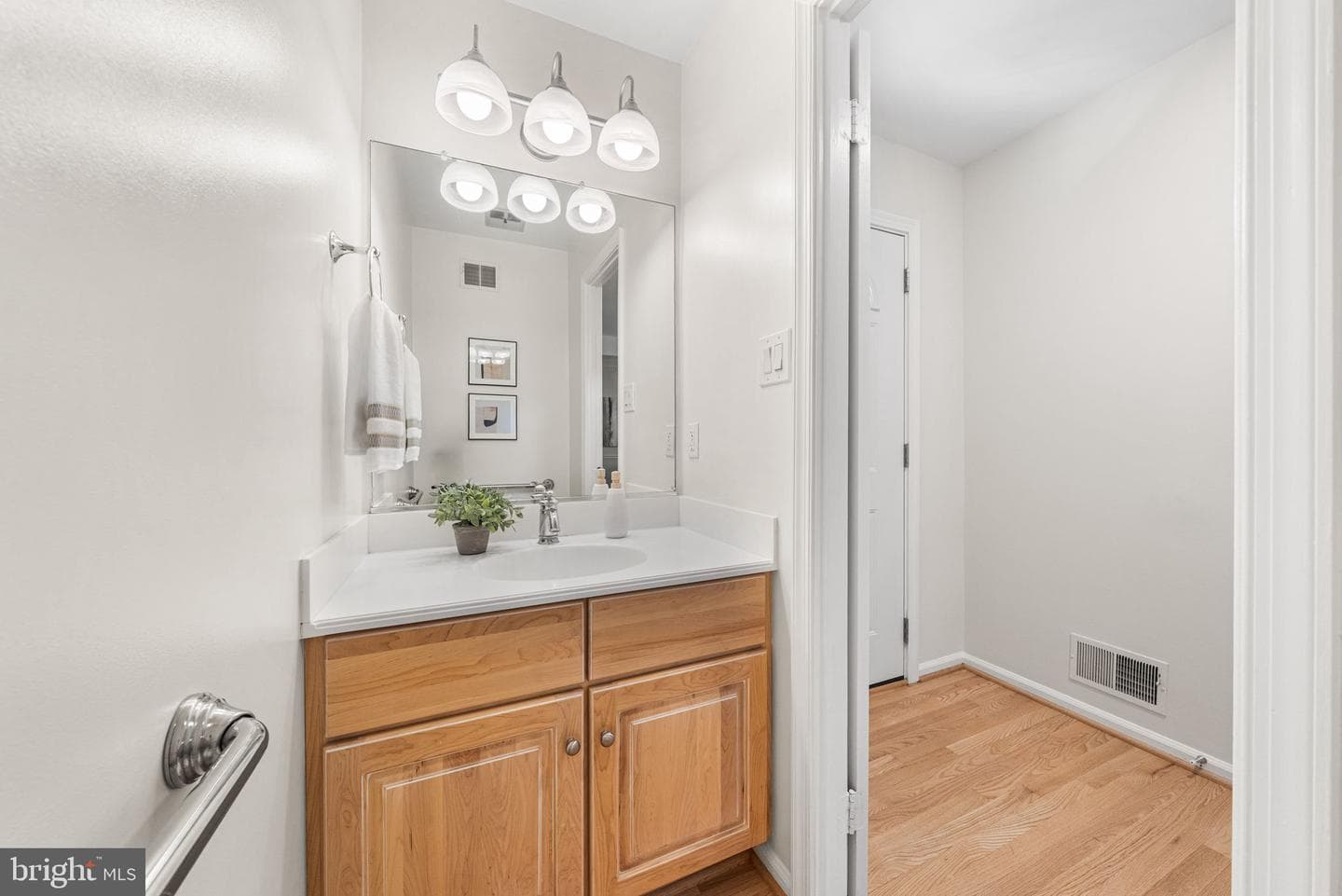 7913 Pebble Brook Court photo 17