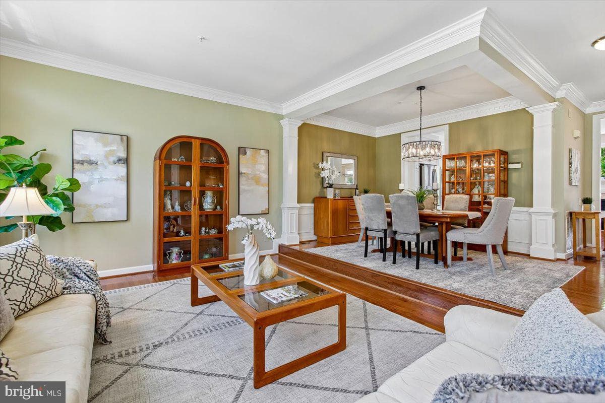 9574 Lagersfield Circle photo 4