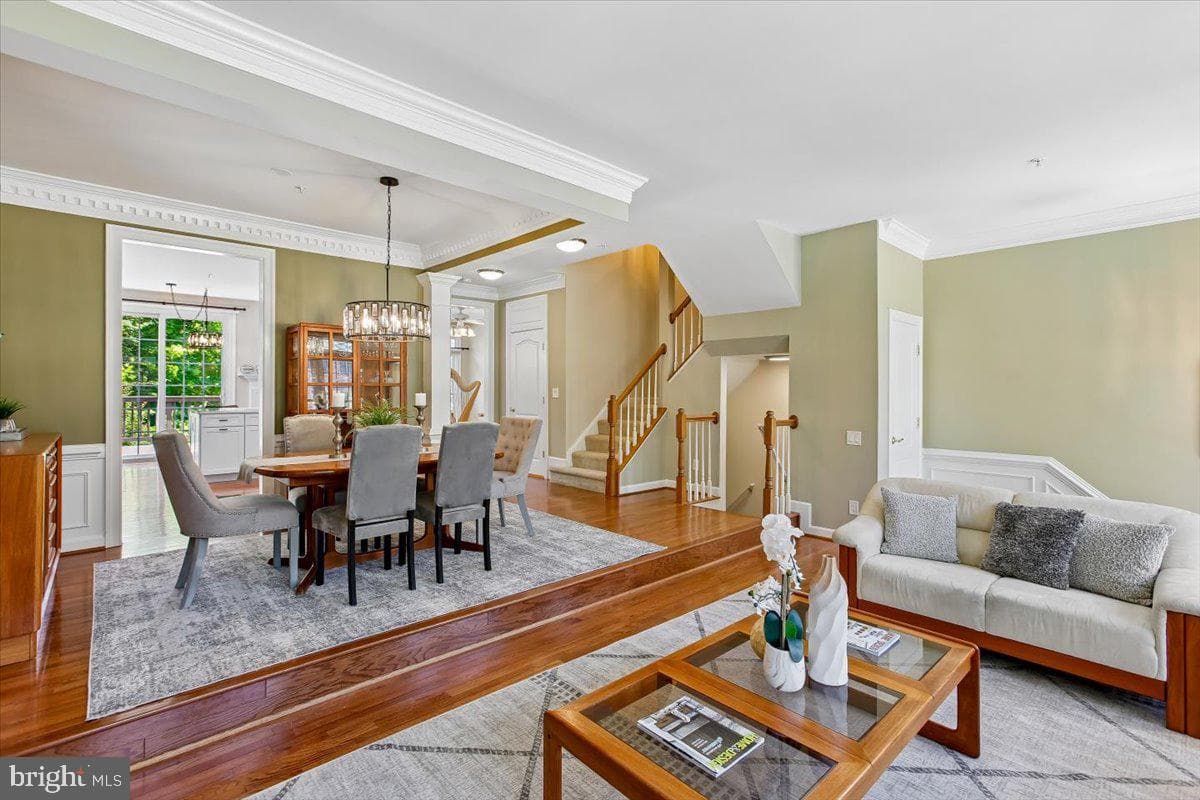 9574 Lagersfield Circle photo 7