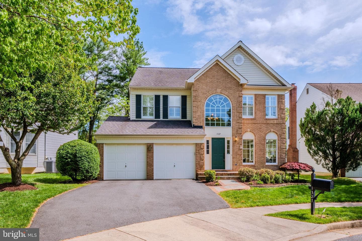 1327 Murray Downs Way, Reston