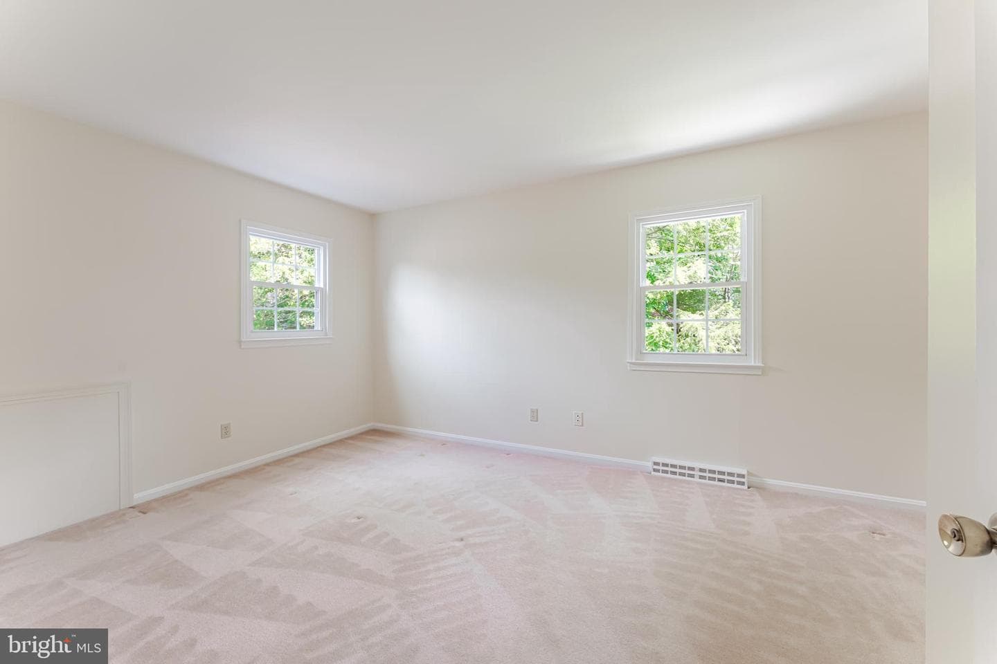 8202 Excalibur Court photo 18