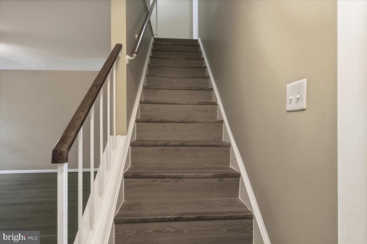 6168 Forest Creek Court photo 12