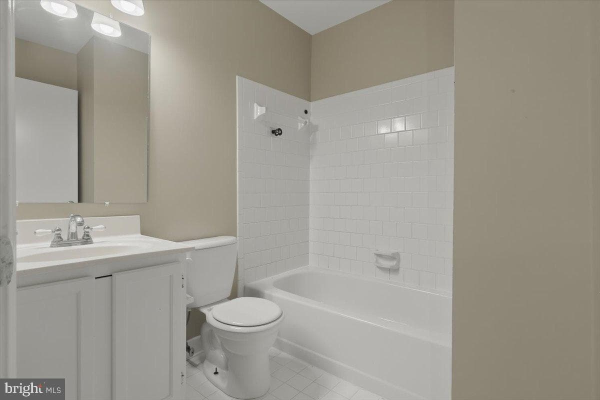 6168 Forest Creek Court photo 19