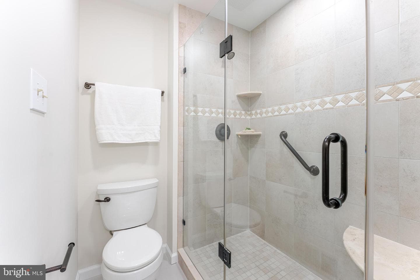 9109 Parliament Drive photo 25