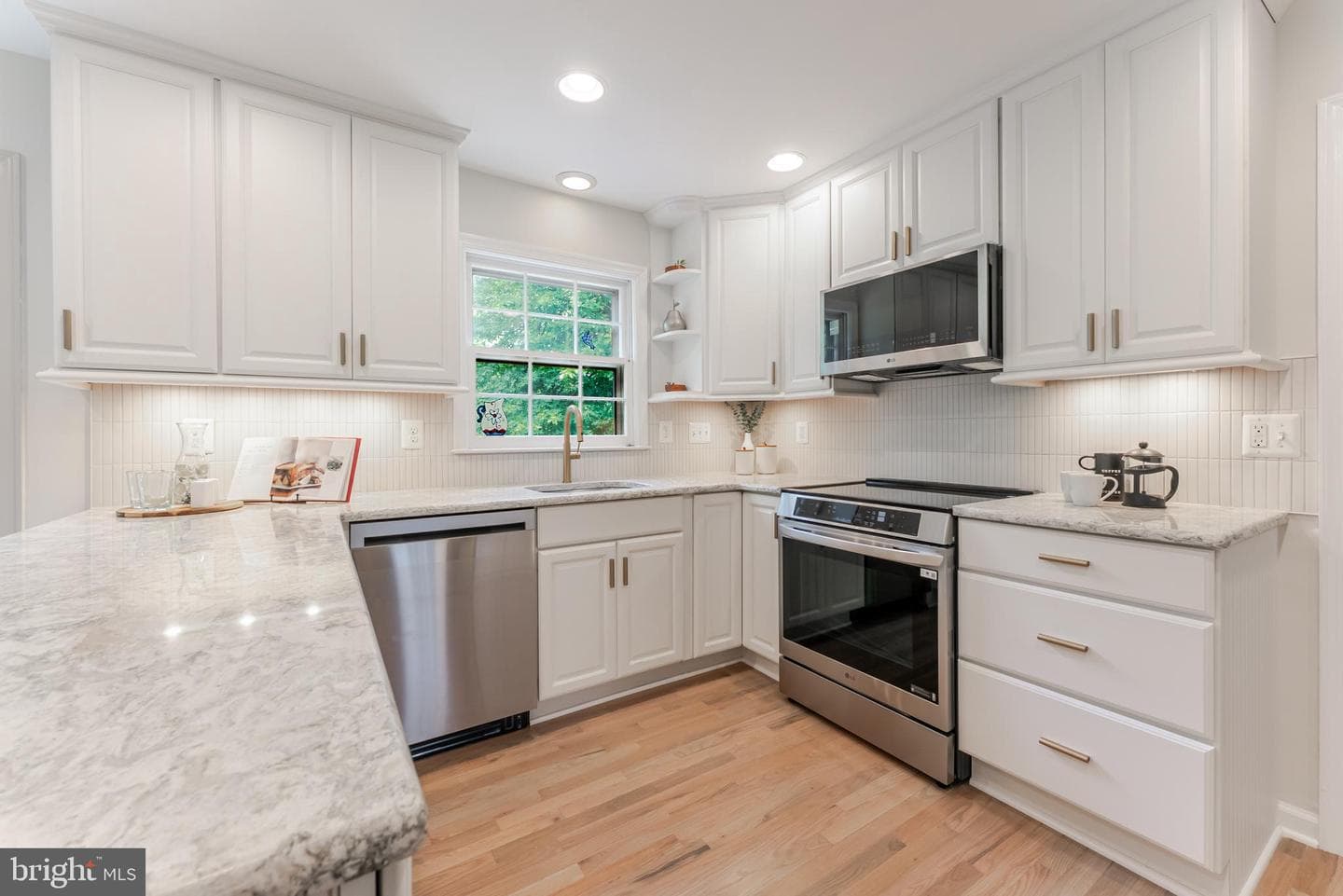9109 Parliament Drive photo 36