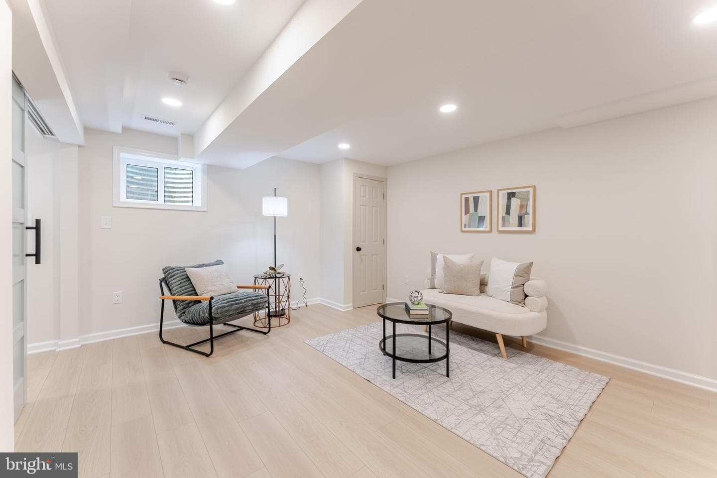 9109 Parliament Drive photo 46