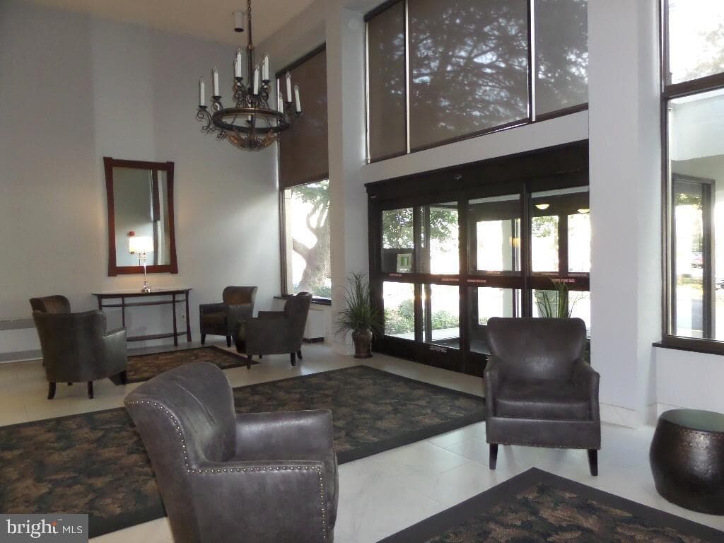 2059 Huntington Avenue #1601 photo 22
