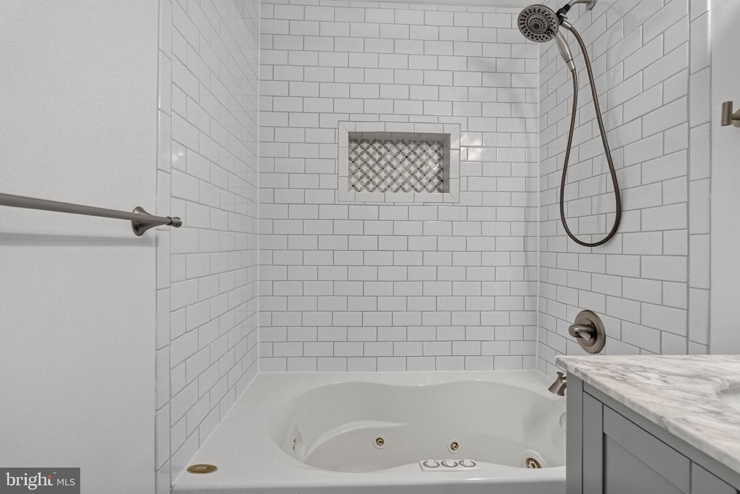 6101 Tonto Court photo 27