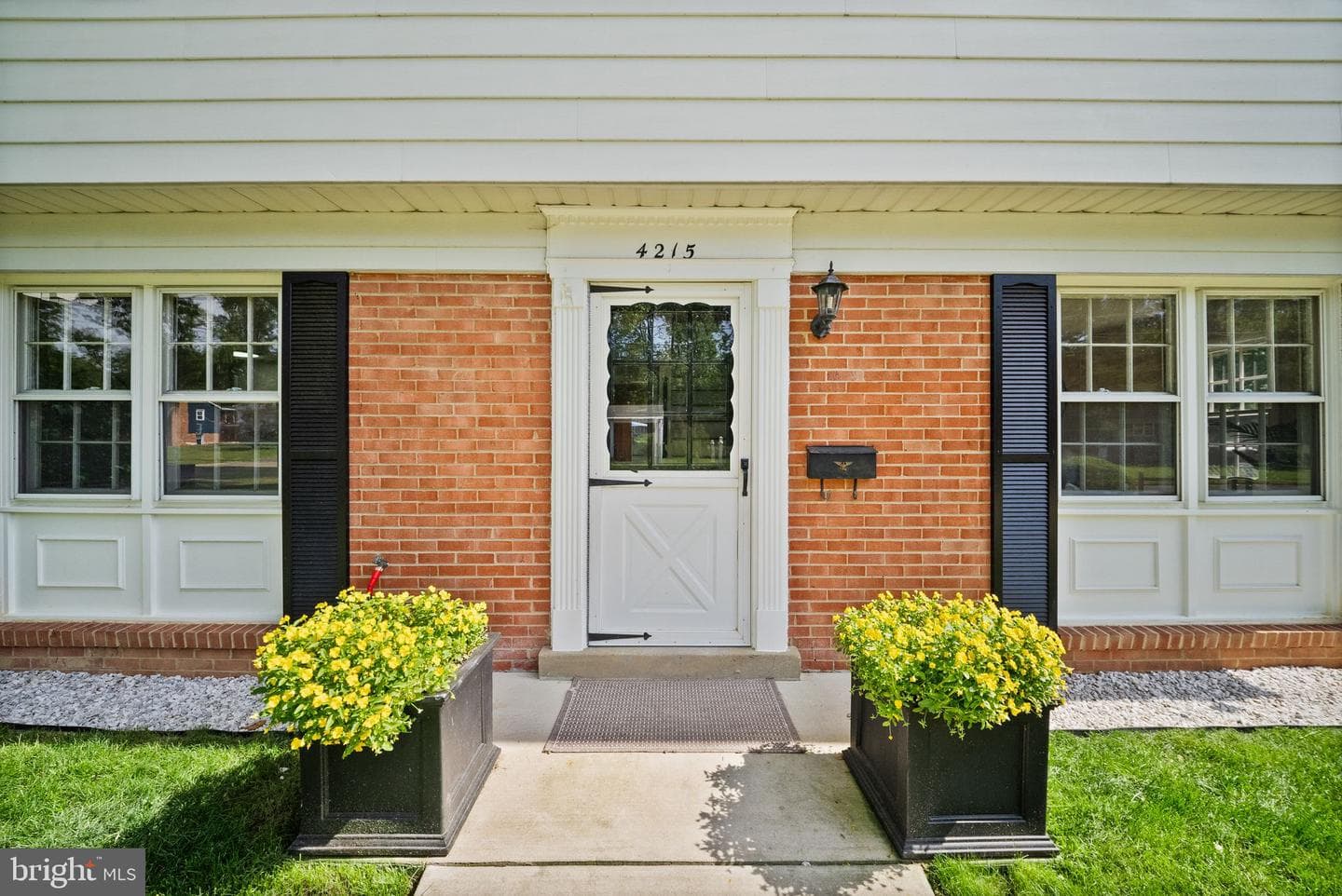 4215 Alcott Street photo 4