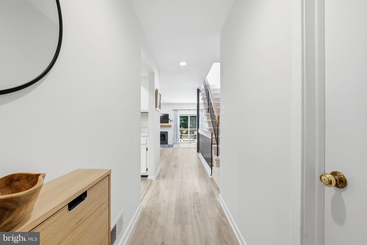 5826 Jacksons Oak Court photo 4