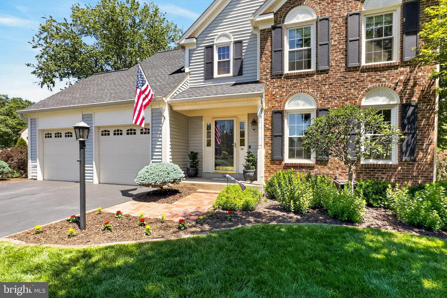 6463 Woodmere Place photo 4