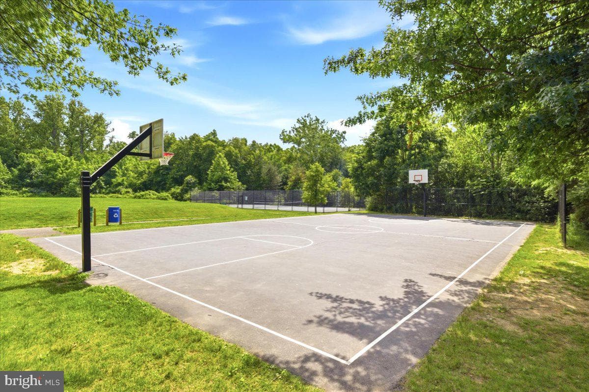 4127 Fountainside Lane #201 photo 36