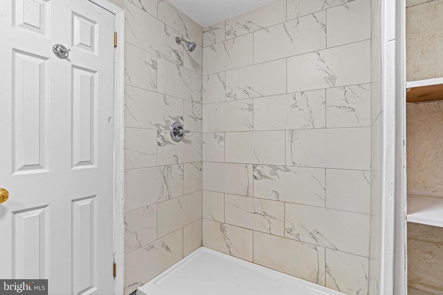 717 Kentland Drive photo 39