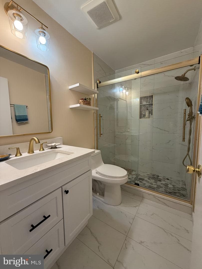 6820 Vantage Dr photo 16