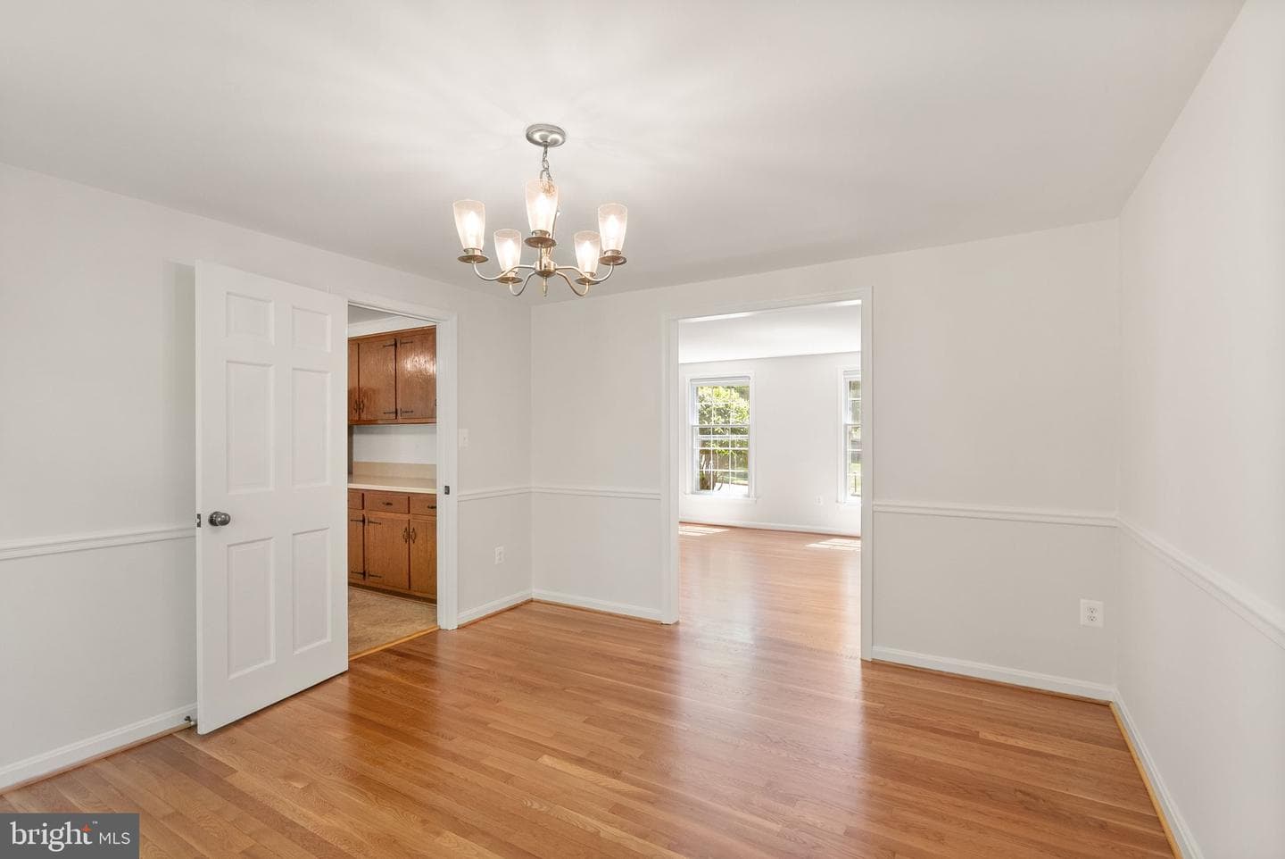 4018 Robertson Boulevard photo 13