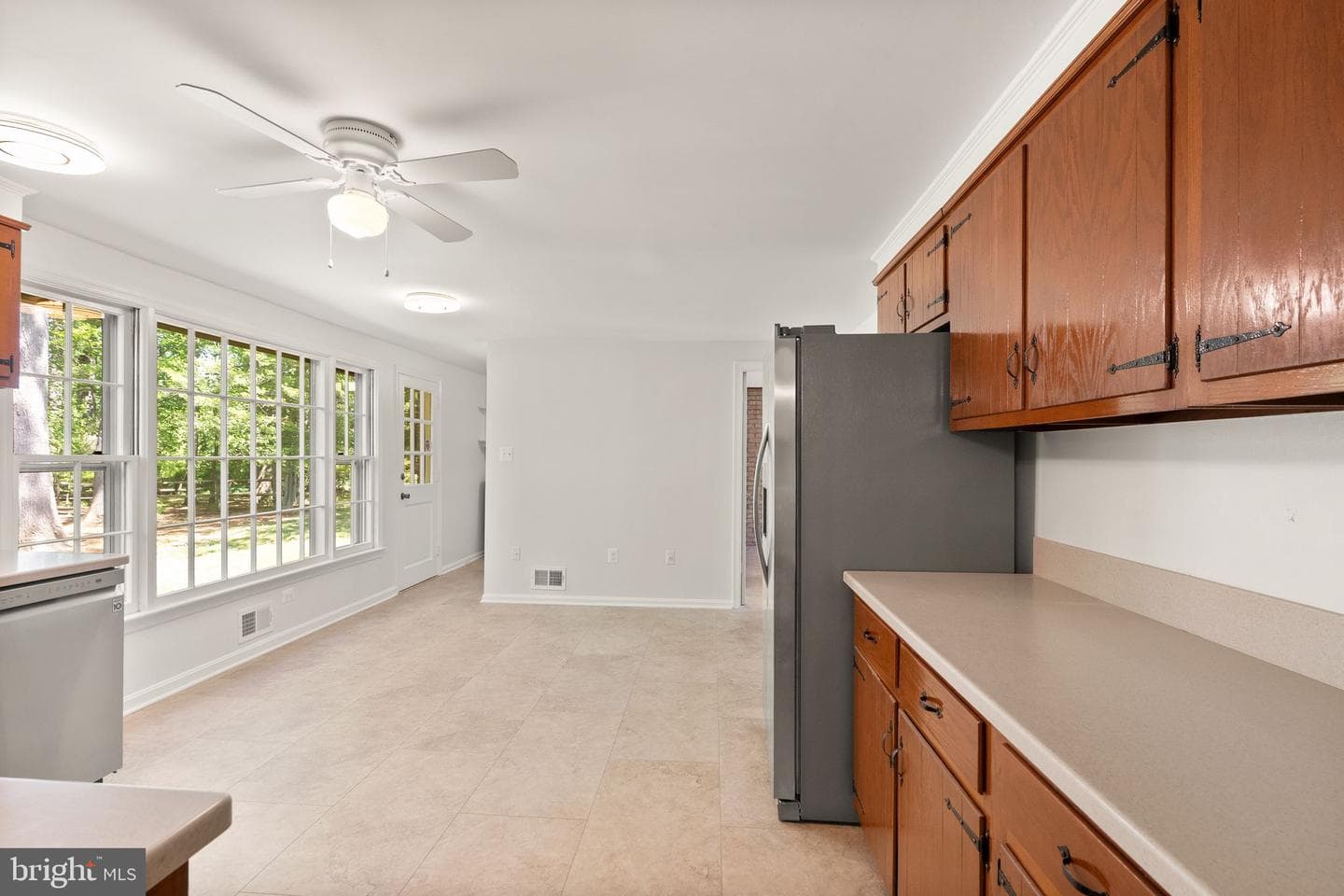 4018 Robertson Boulevard photo 15