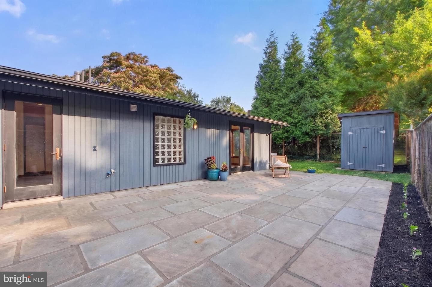 7901 Sycamore Drive photo 9