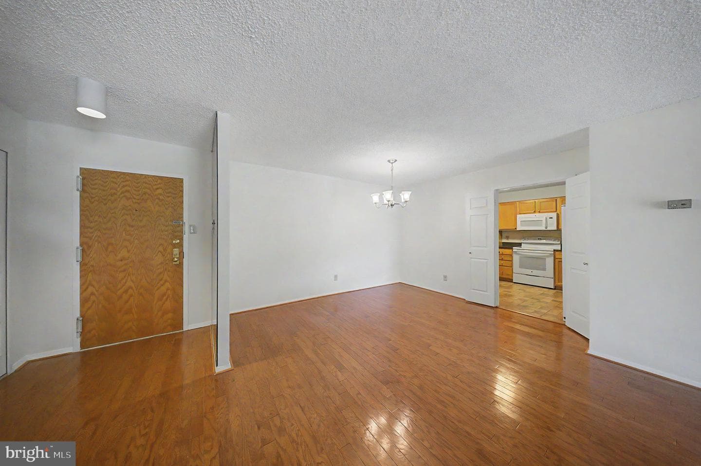 1800 Old Meadow Road #920 photo 6